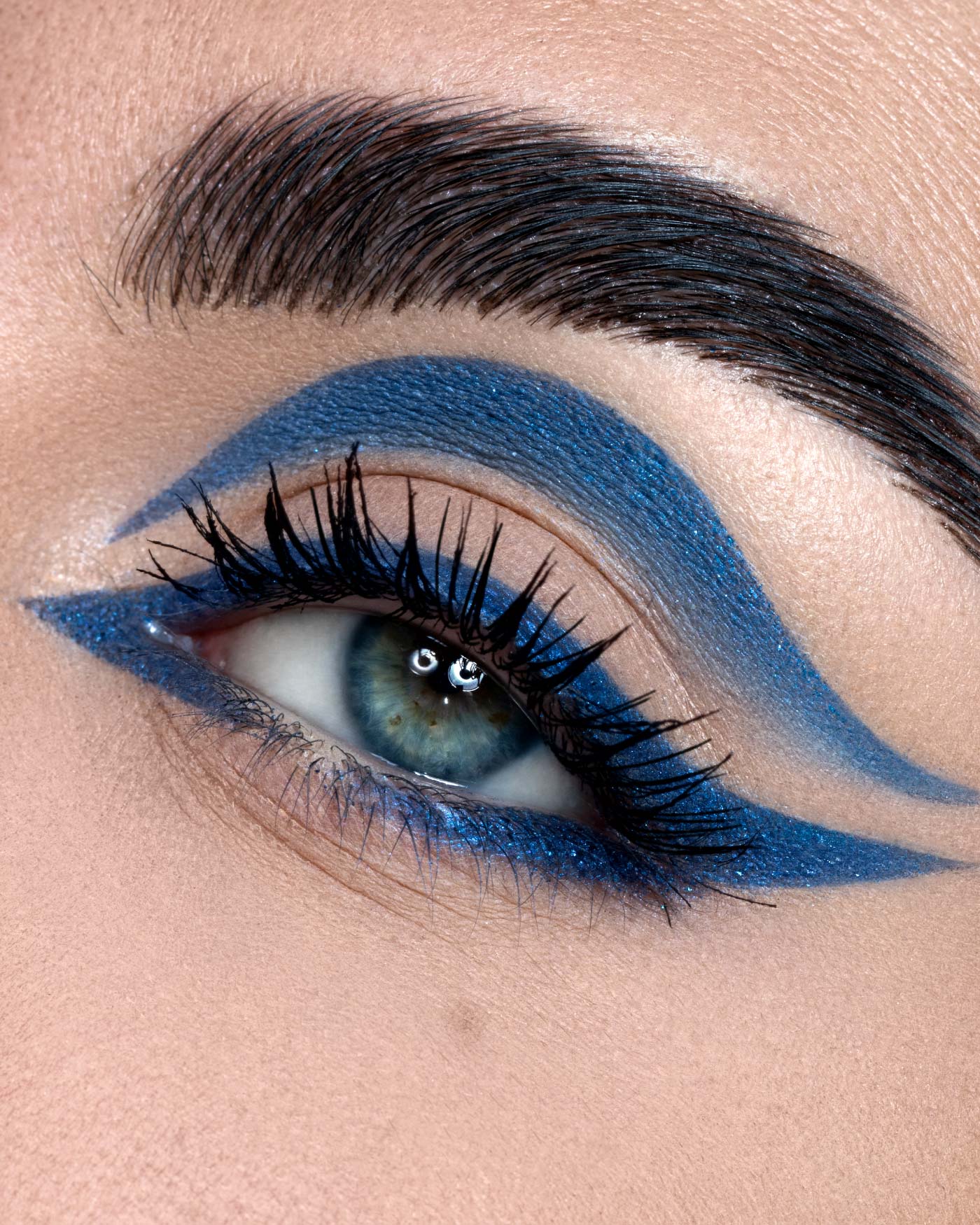 COLOR IDOL MONO EYESHADOW - Image 30