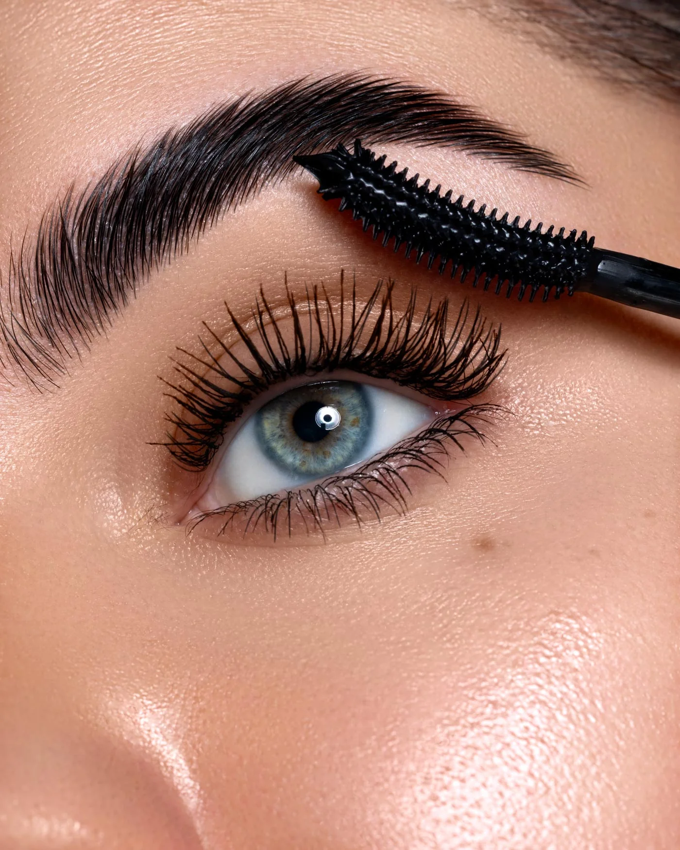 LASH CRIMINAL MASCARA - Volume Panoramico Nero Intenso - Image 2