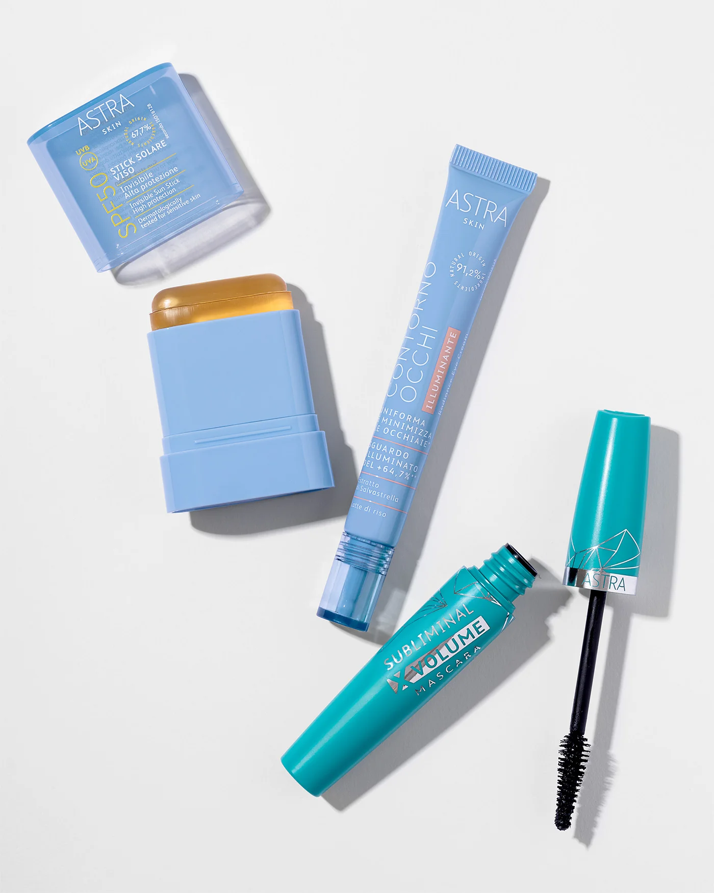 SET ESTATE - Beach Touch Up: 2 Prodotti Skin + 1 Mascara Waterproof